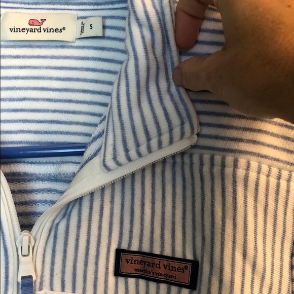 Vineyard vines stripe blue pullover size small - Picture 2 of 6